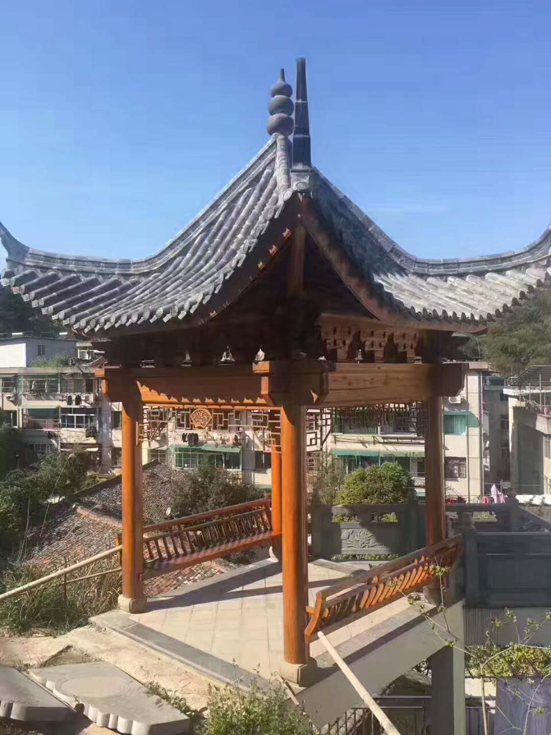 \